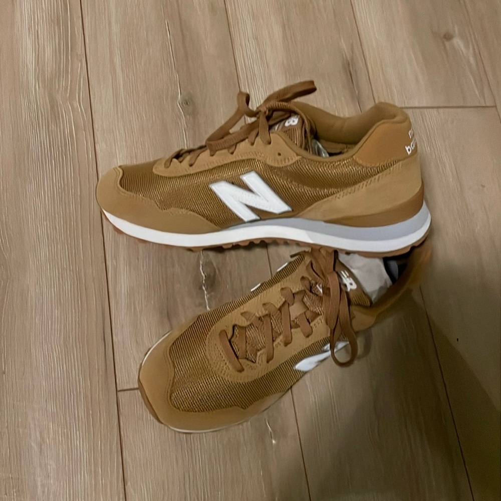 Brand new, new balance, athletic, running shoes. Never  been worn.